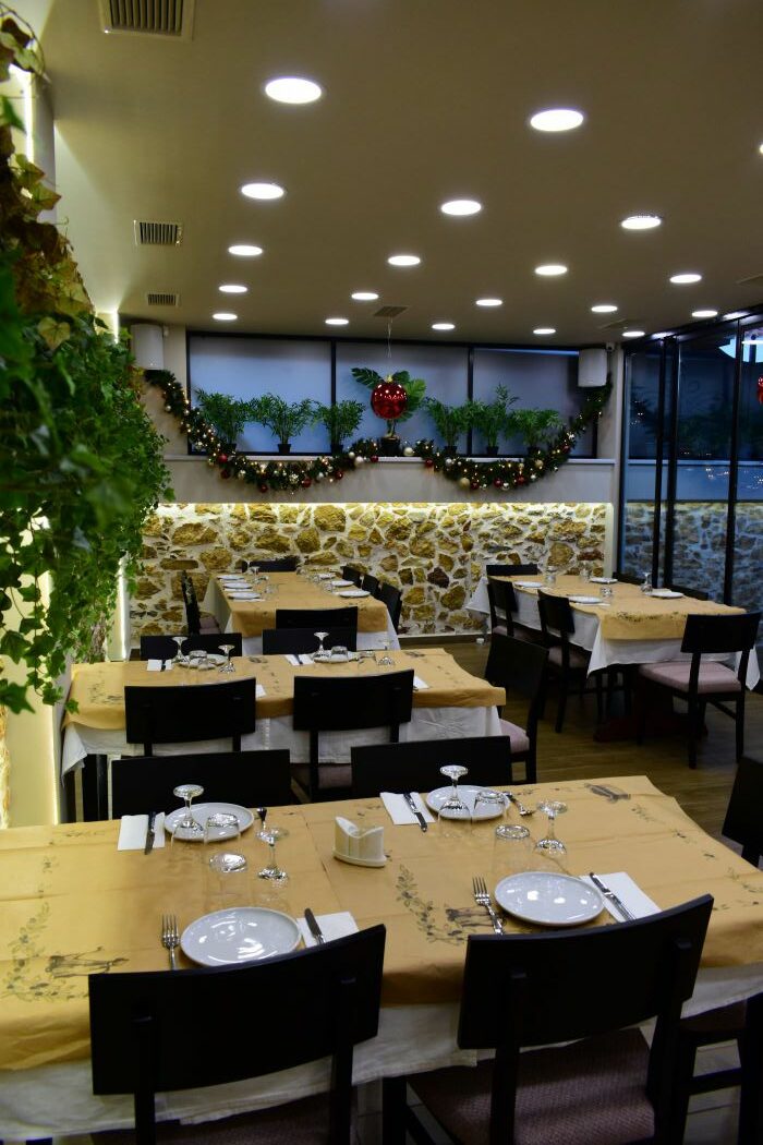 Παραμονή Χριστουγέννων στο Δήμαρχος Grill & Wine